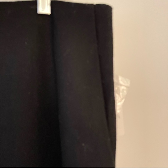 Lord & Taylor Women’s Skirt front contrast zip pockets black 16 NWT - Picture 8 of 13